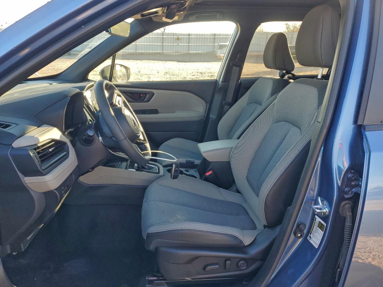 2025 SUBARU FORESTER PREMIUM photo 7