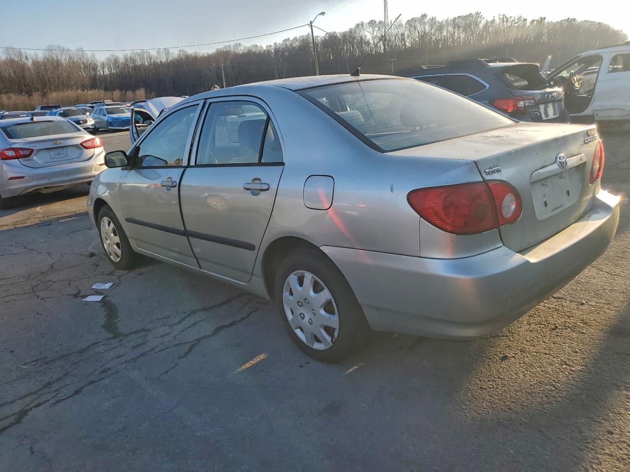 2003 TOYOTA COROLLA CE photo 3