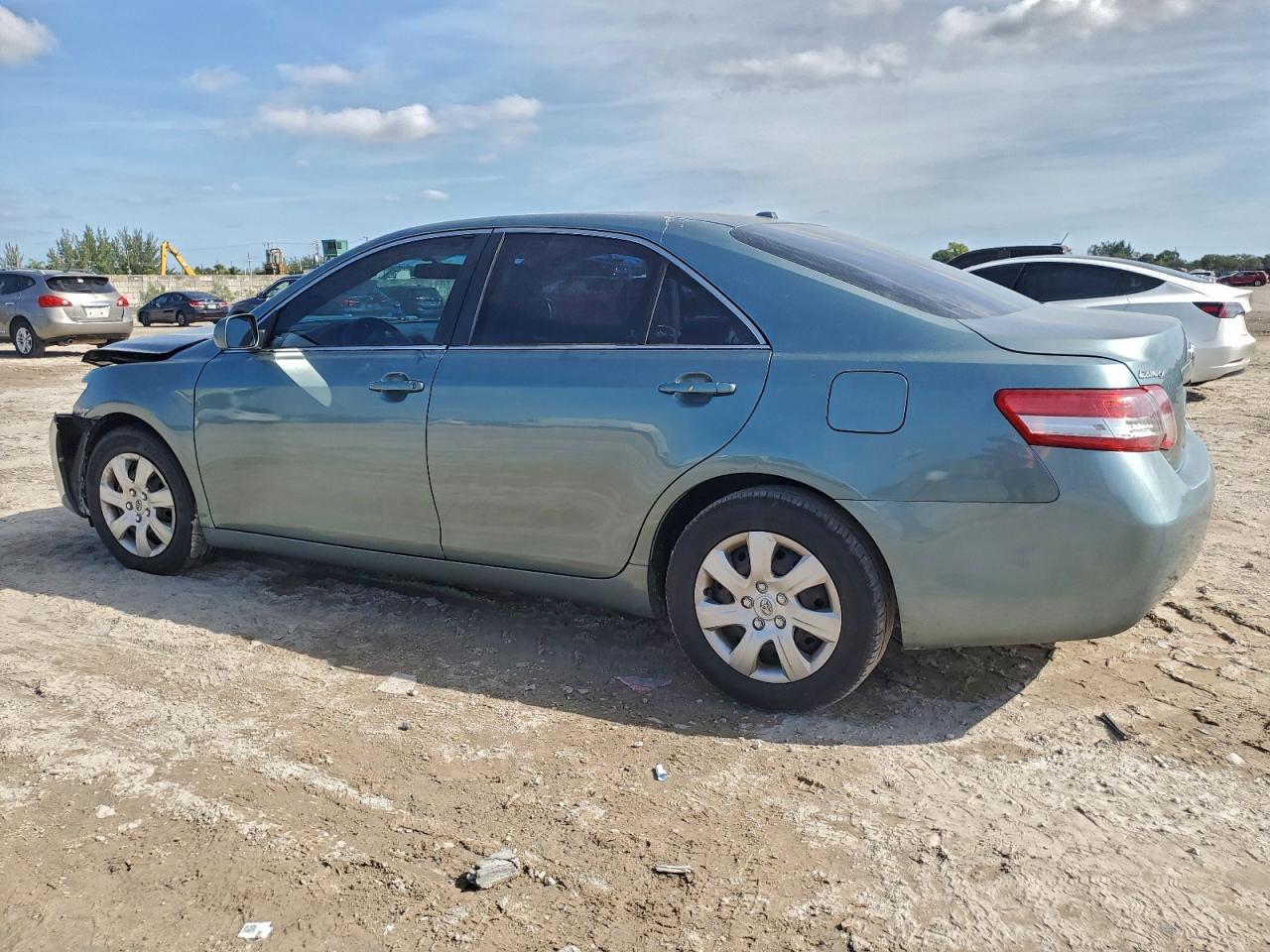 2010 TOYOTA CAMRY BASE photo 2