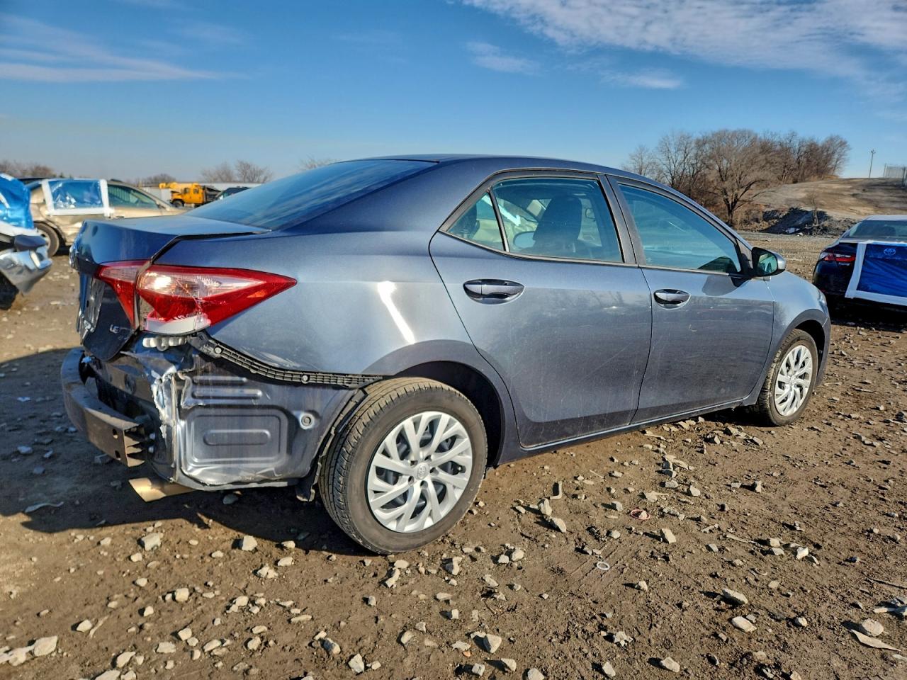 2018 TOYOTA COROLLA L photo 5