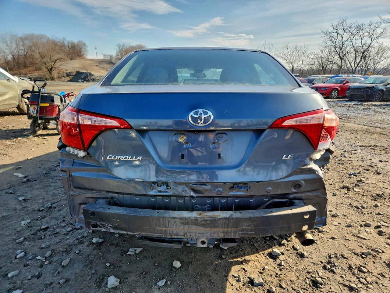2018 TOYOTA COROLLA L photo 11
