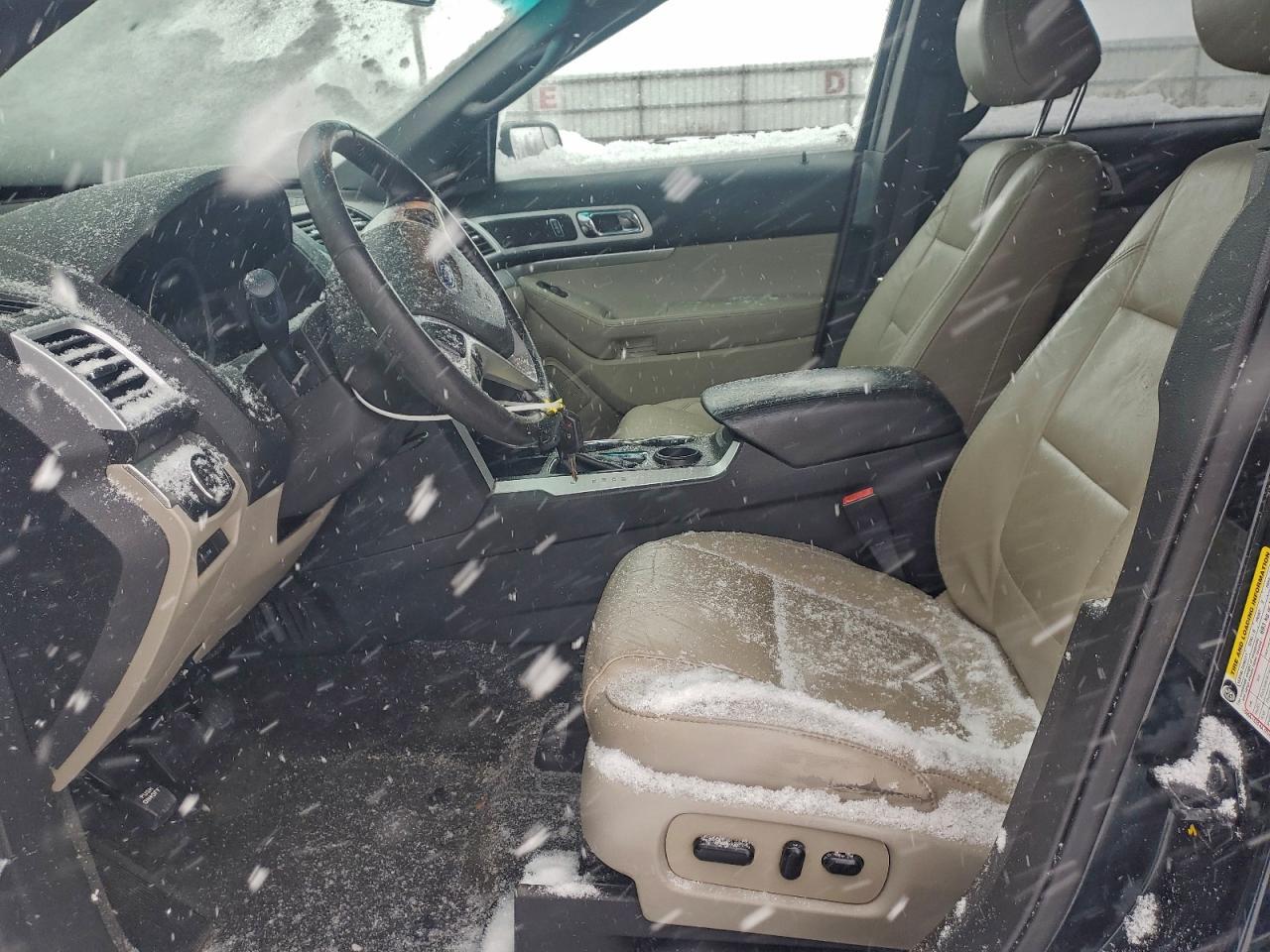 2014 FORD EXPLORER XLT photo 7
