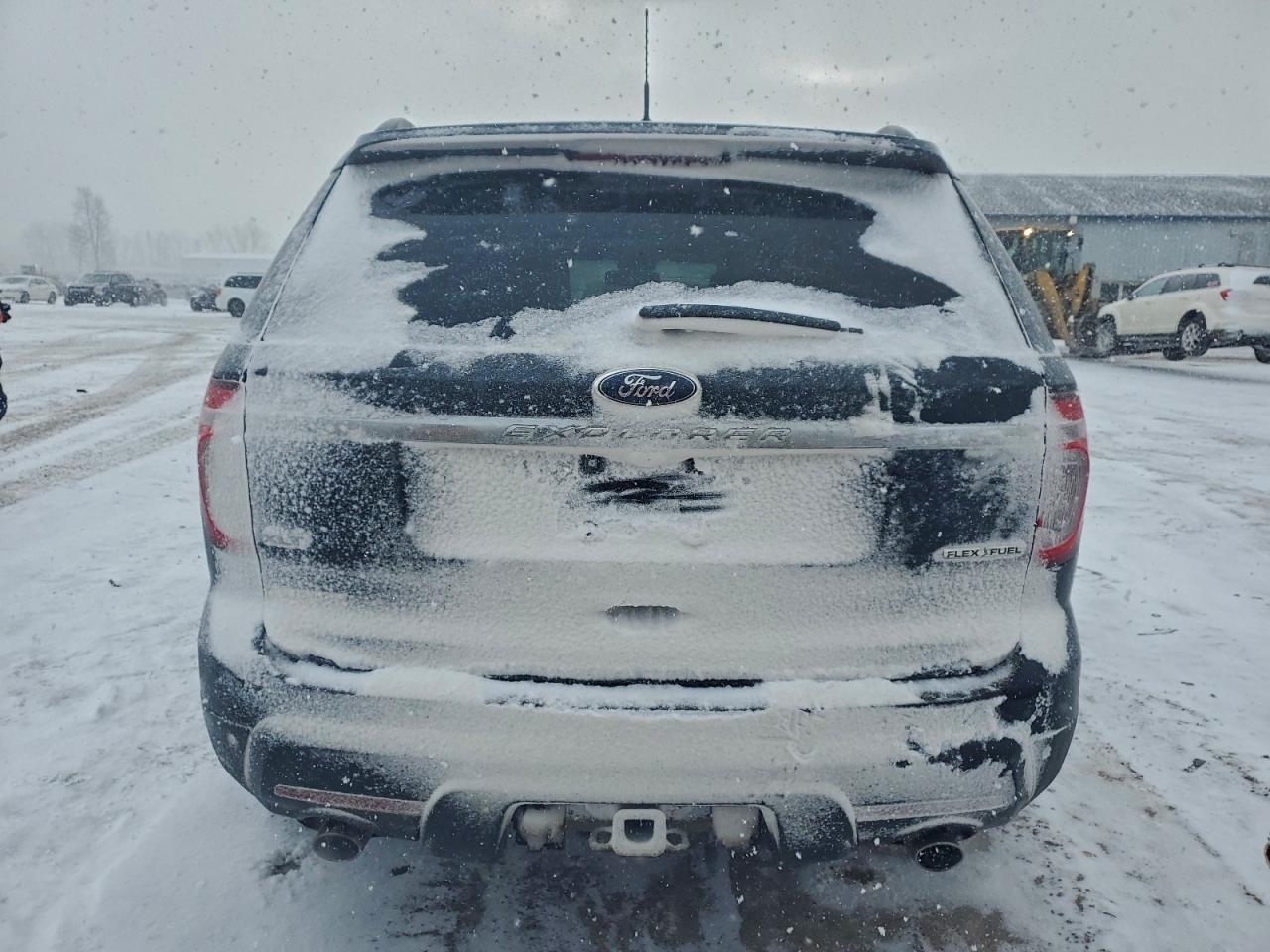 2014 FORD EXPLORER XLT photo 6