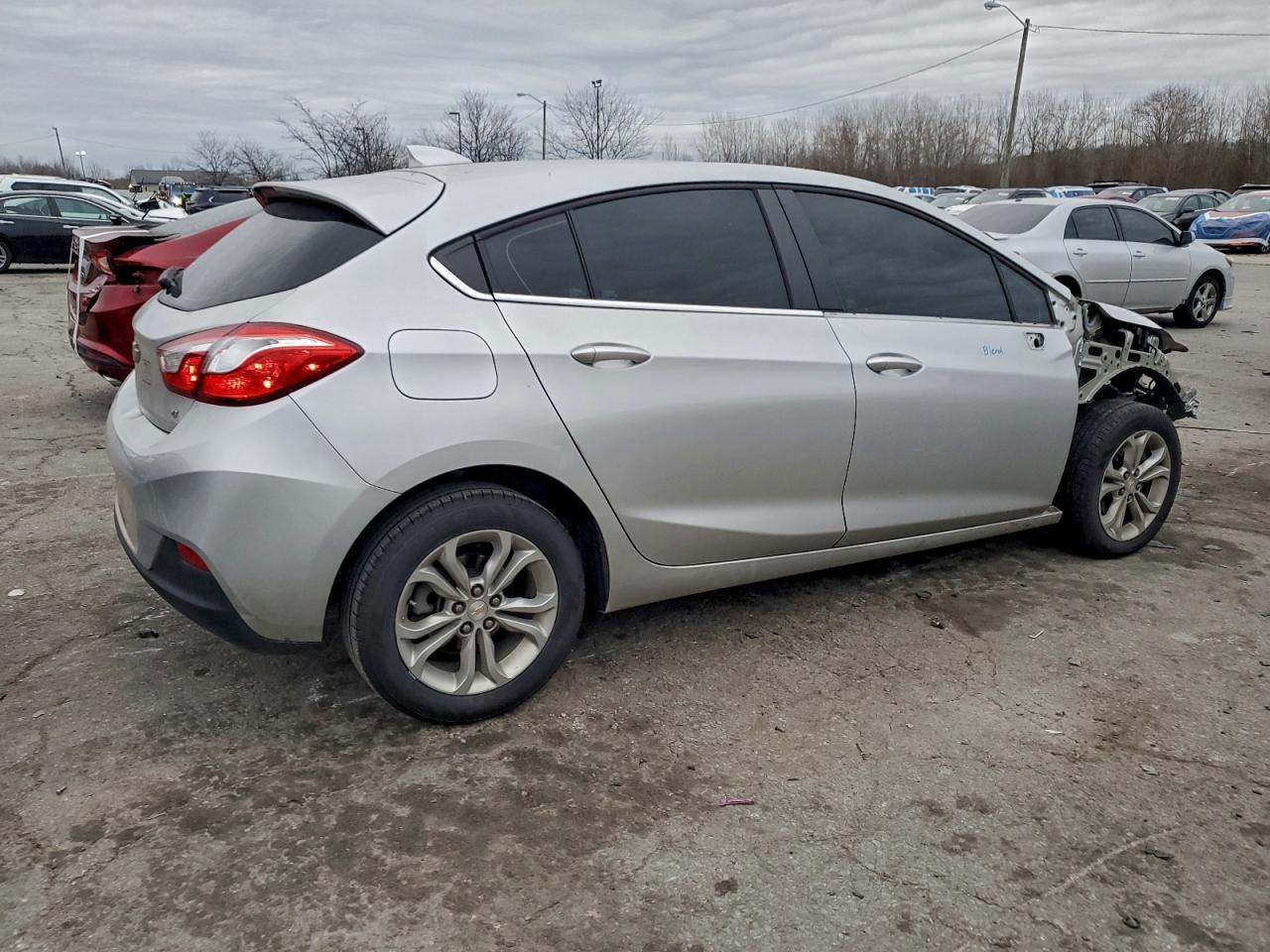 2019 CHEVROLET CRUZE LT photo 3