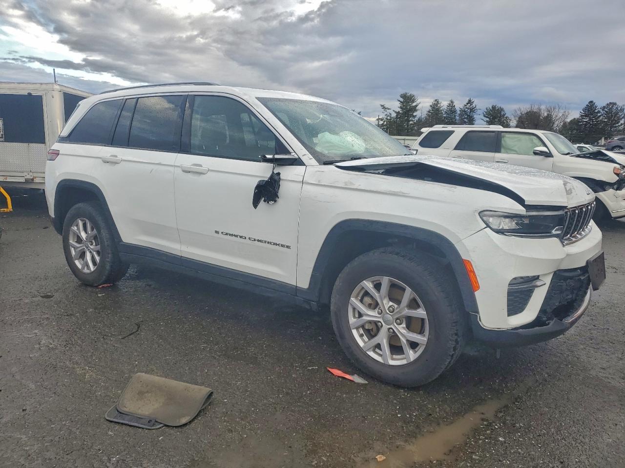 2022 JEEP GRAND CHEROKEE LIMITED photo 4