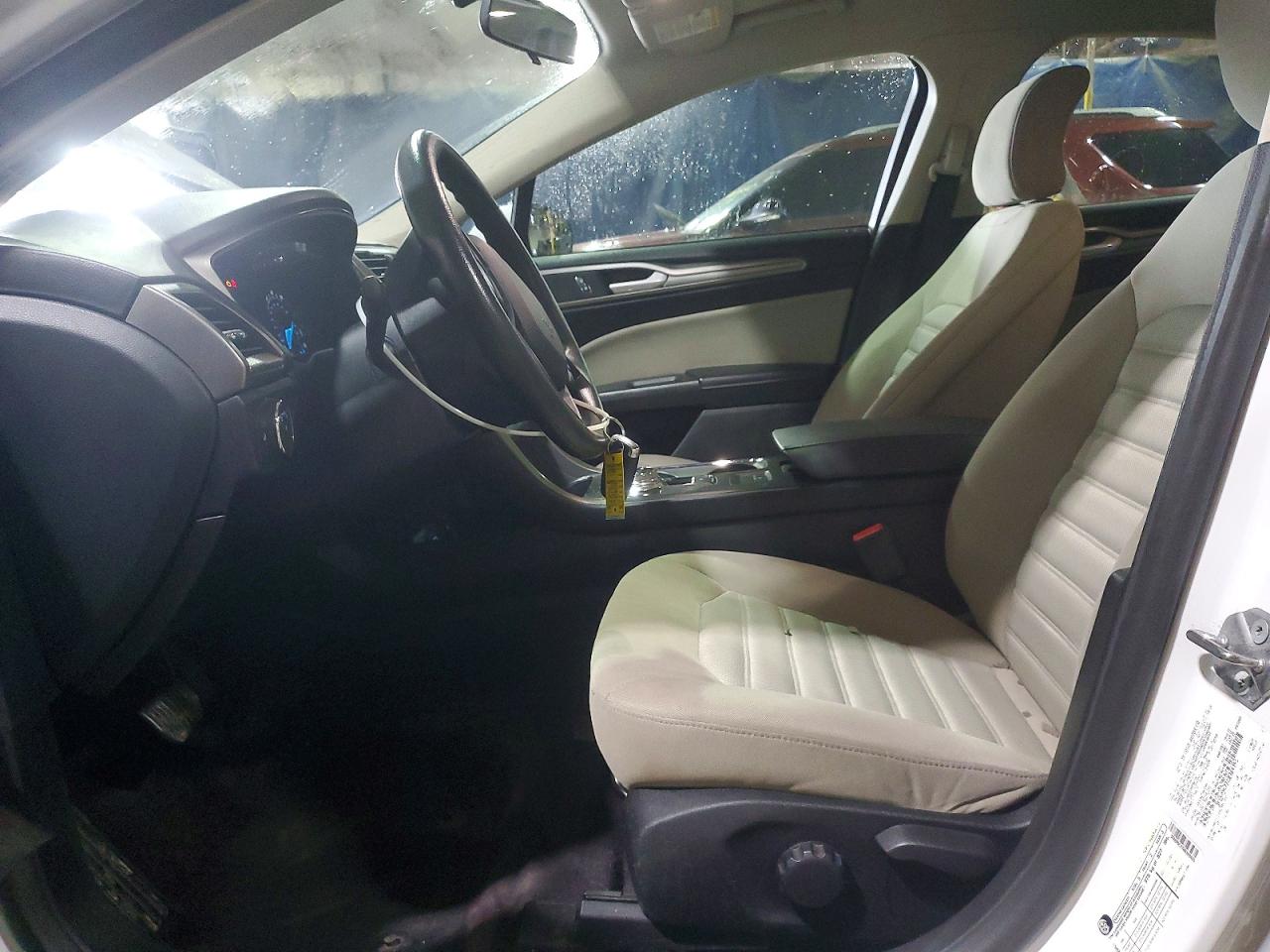 2017 FORD FUSION S photo 19
