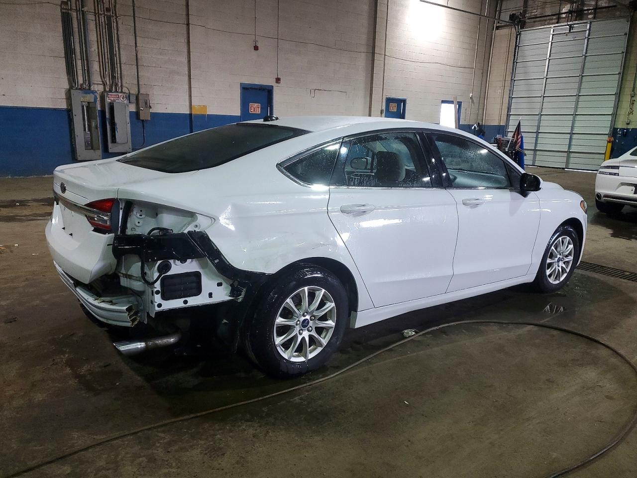 2017 FORD FUSION S photo 7