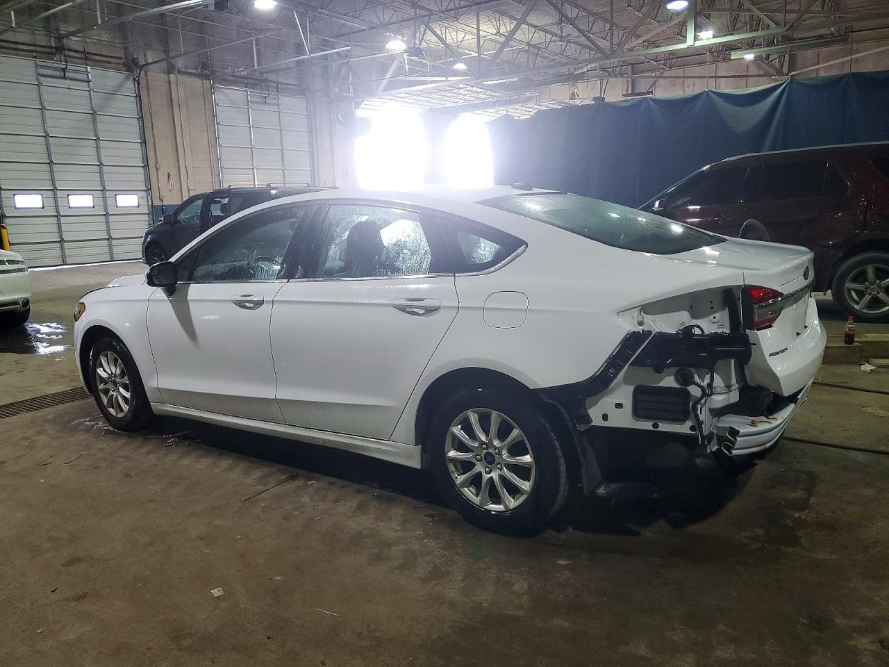 2017 FORD FUSION S photo 4