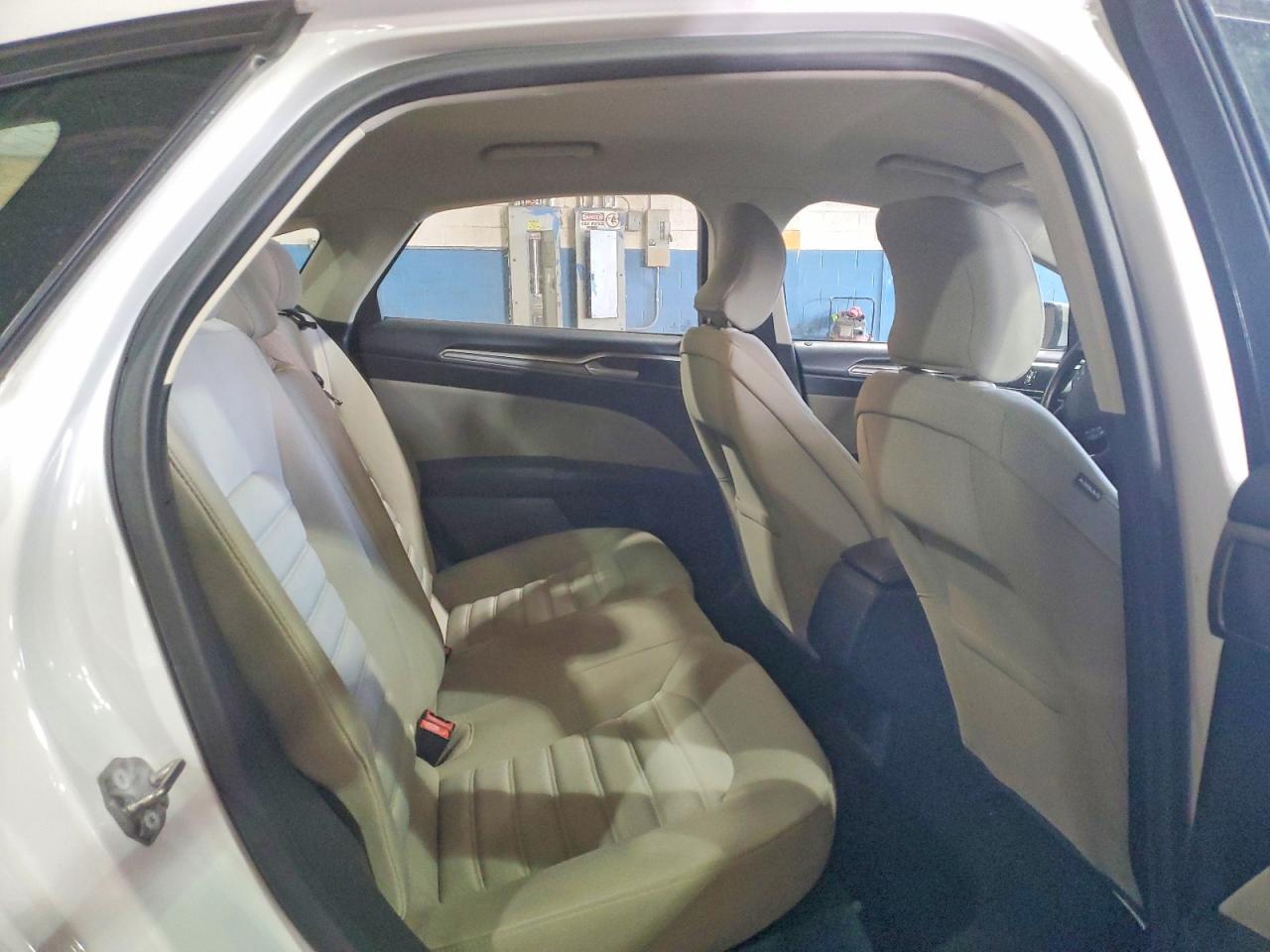 2017 FORD FUSION S photo 28