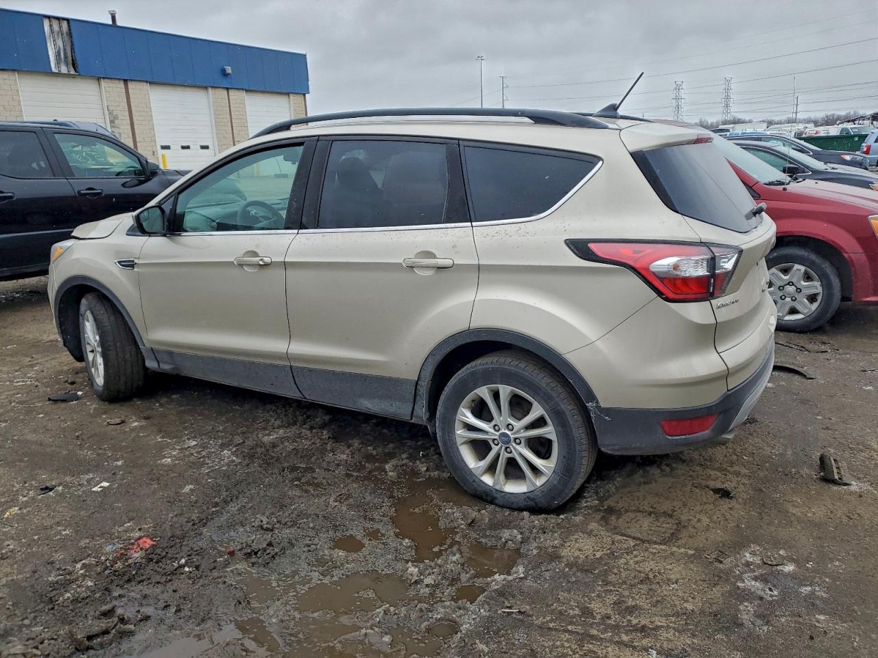 2018 FORD ESCAPE SE photo 2