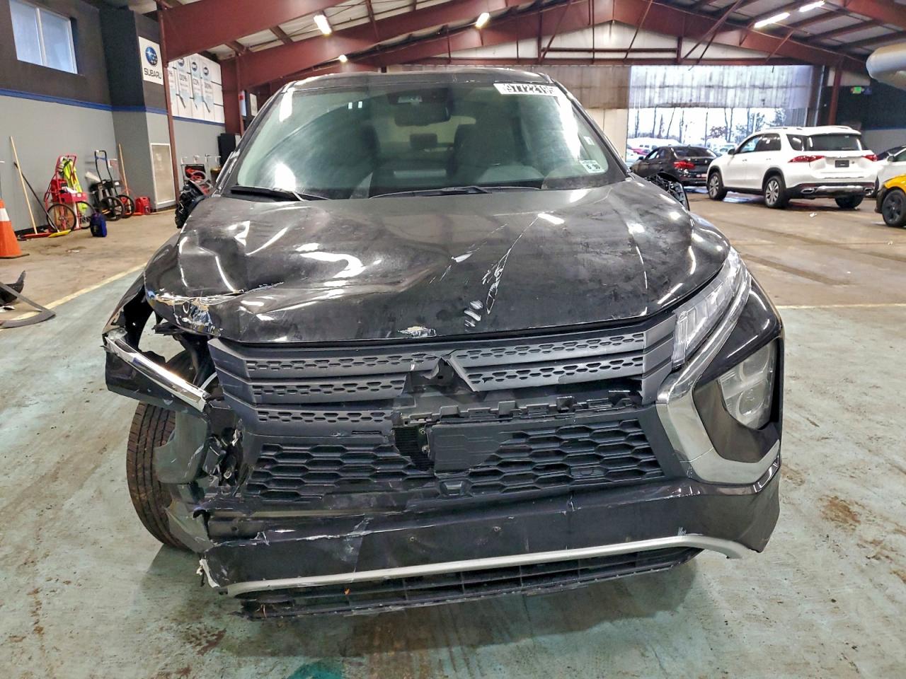 2025 MITSUBISHI ECLIPSE CROSS SE photo 5