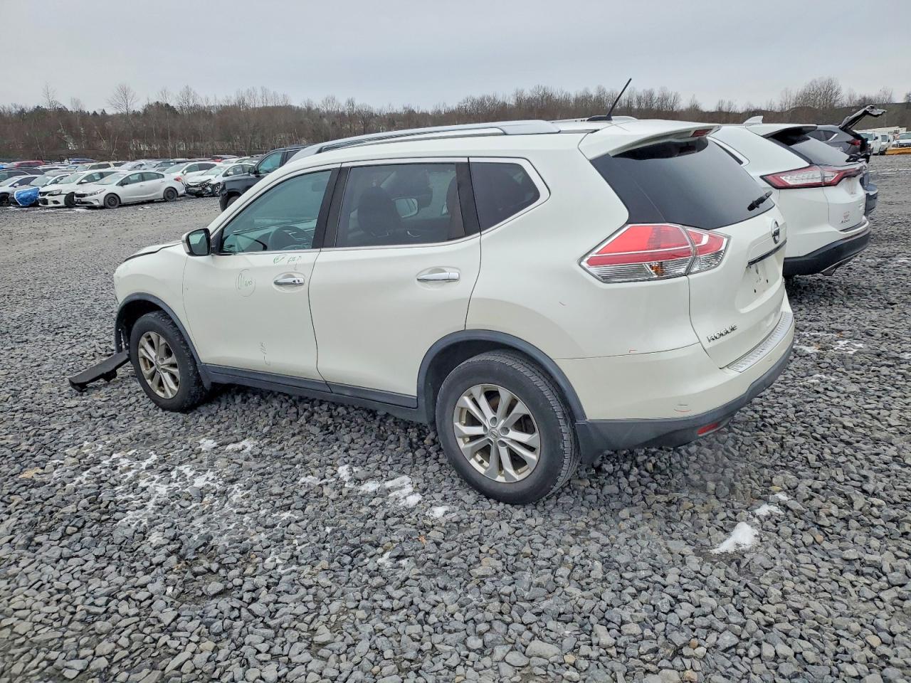 2016 NISSAN ROGUE S photo 2