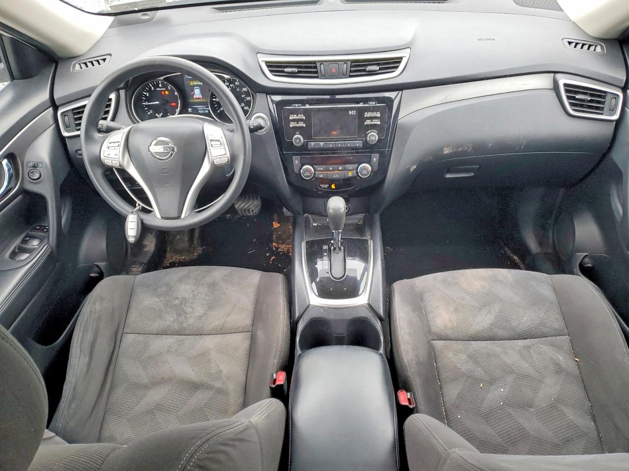 2016 NISSAN ROGUE S photo 8