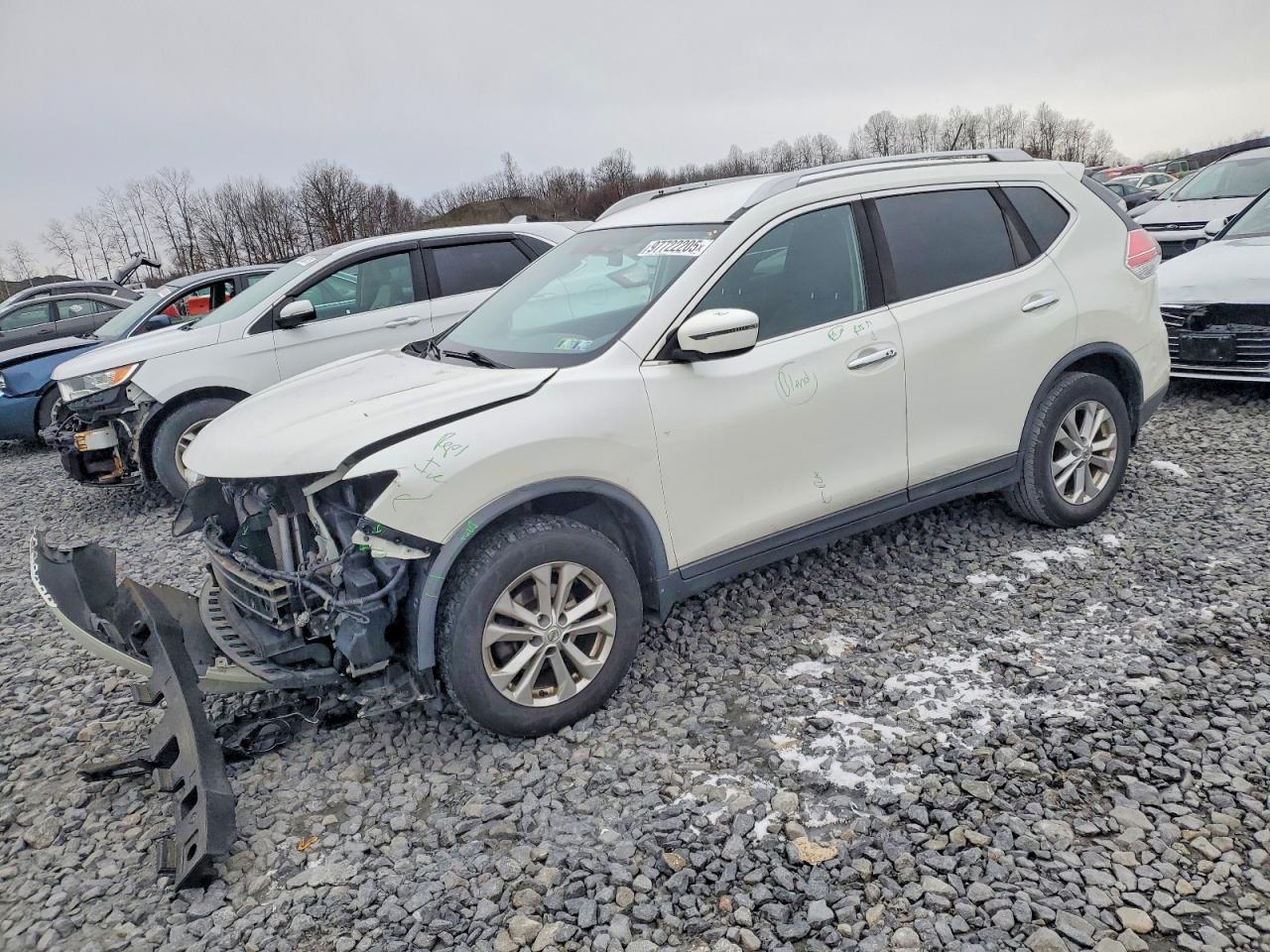 2016 NISSAN ROGUE