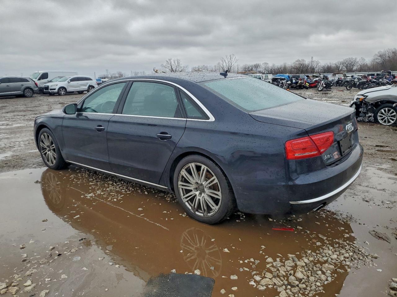2013 AUDI A8 L QUATTRO photo 2