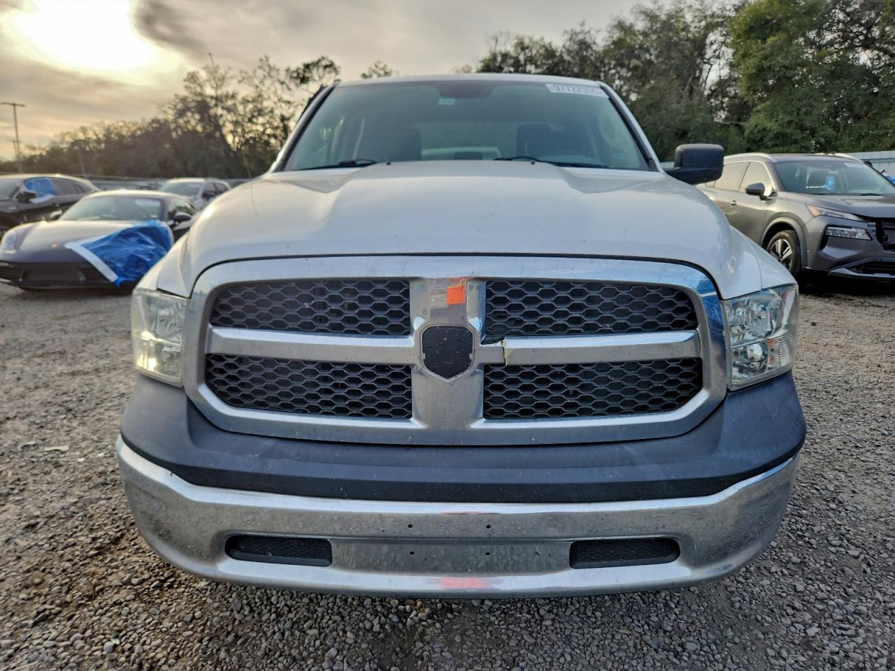 2014 RAM 1500 ST photo 5
