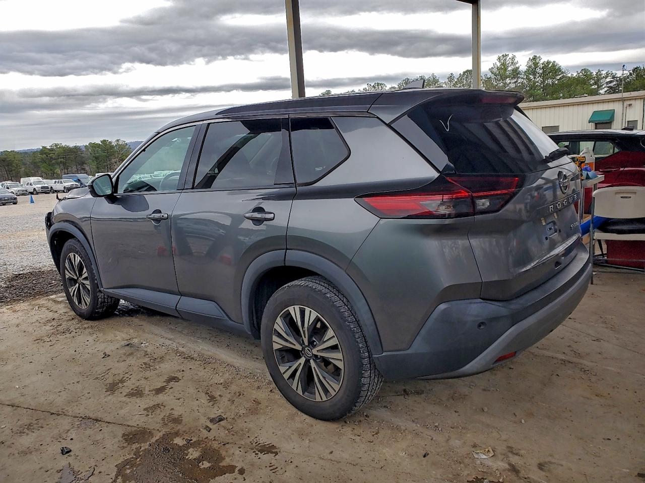 2021 NISSAN ROGUE SV photo 2
