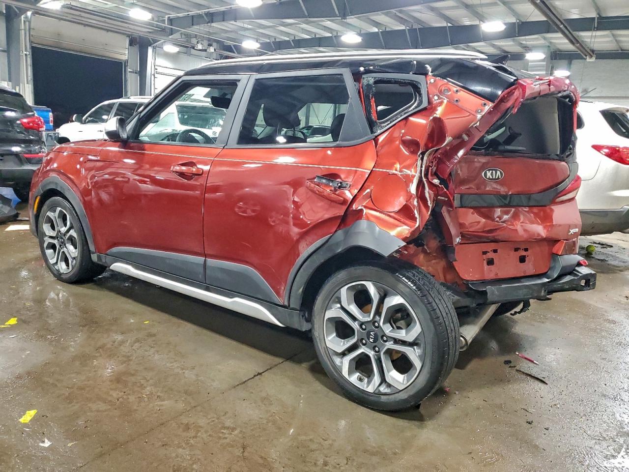 2020 KIA SOUL LX photo 2