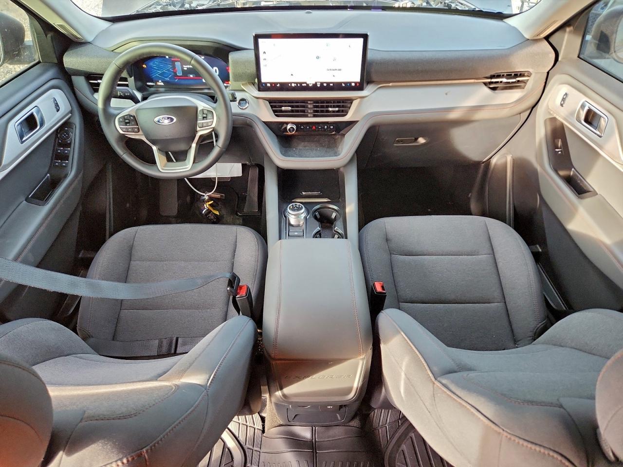 2025 FORD EXPLORER ACTIVE photo 8
