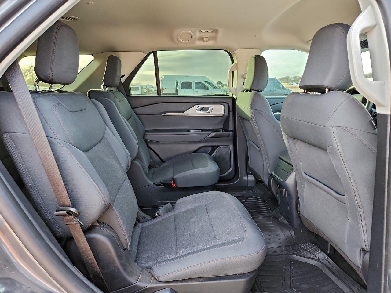 2025 FORD EXPLORER ACTIVE photo 11