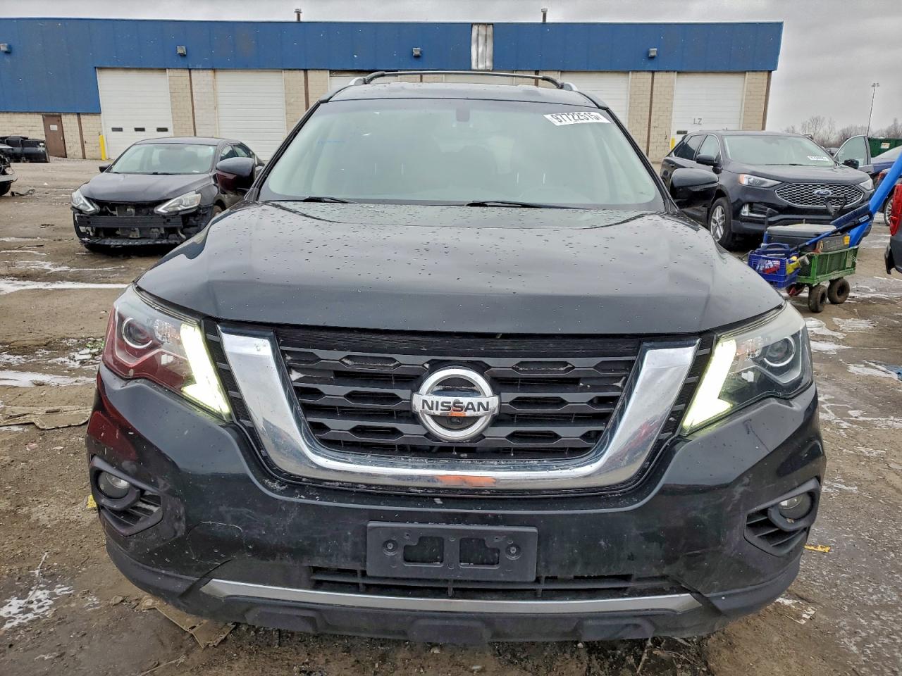 2017 NISSAN PATHFINDER S photo 5