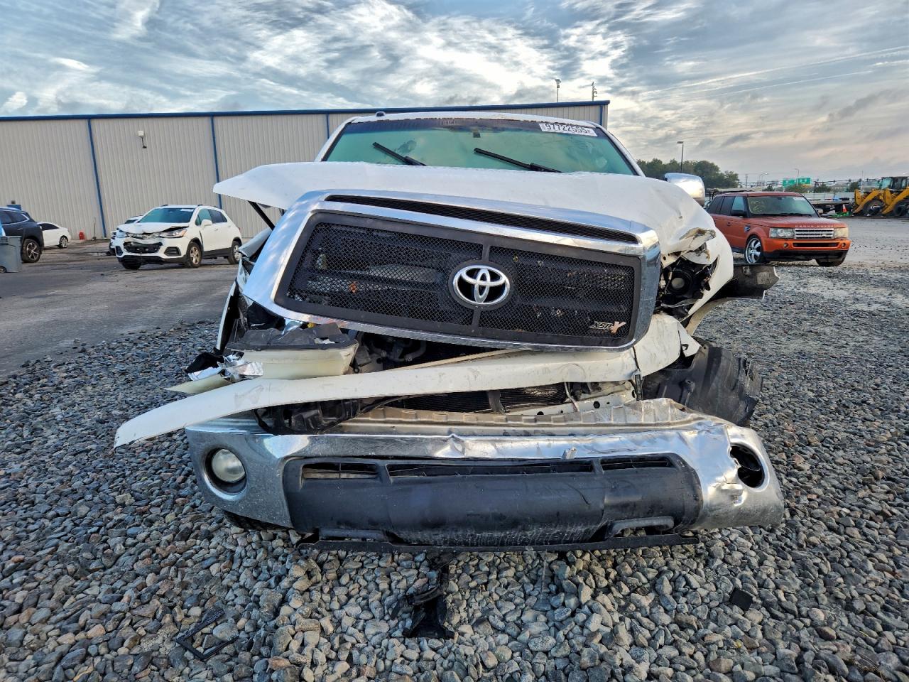 2012 TOYOTA TUNDRA CREWMAX SR5 photo 5
