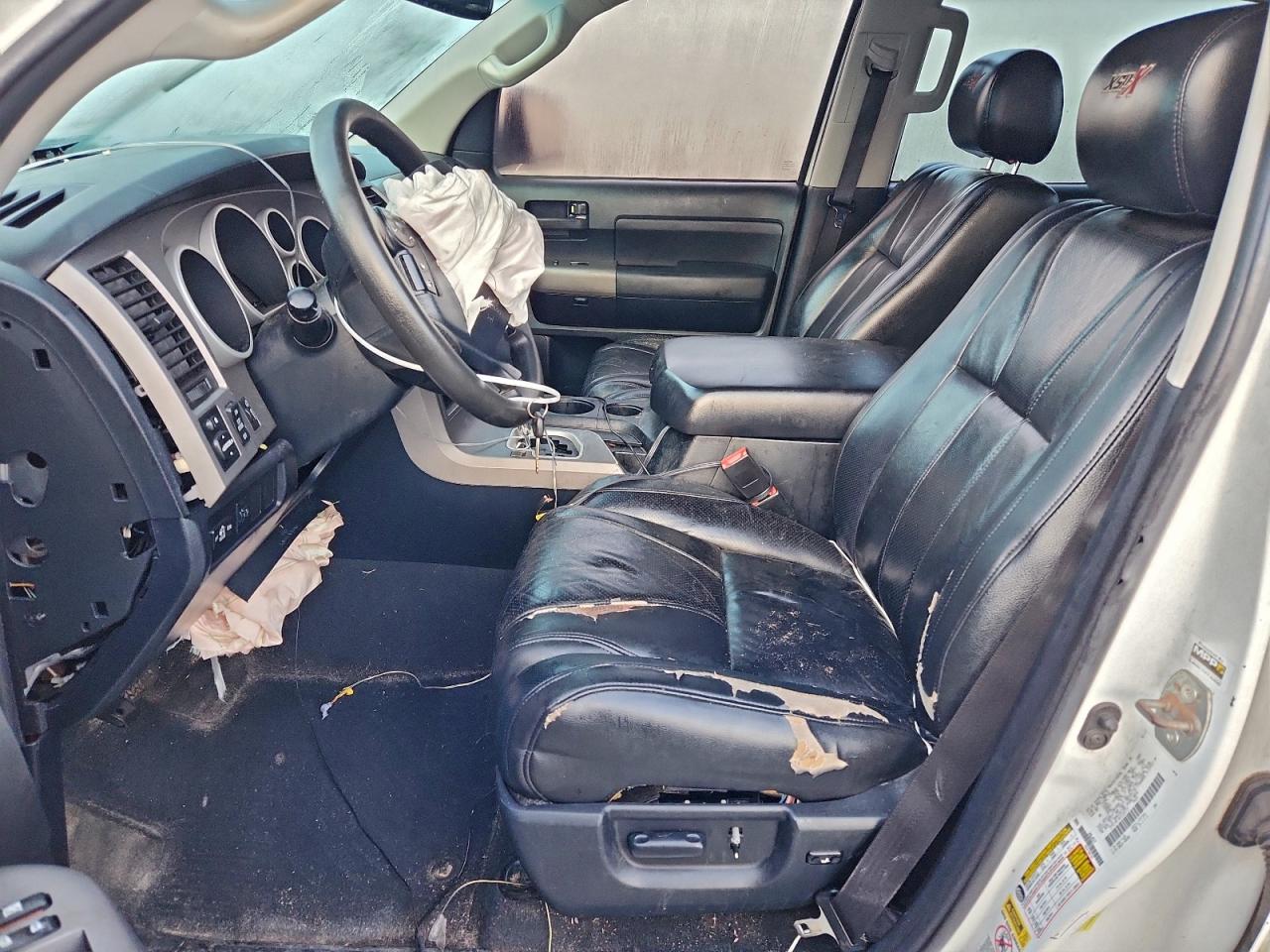 2012 TOYOTA TUNDRA CREWMAX SR5 photo 7