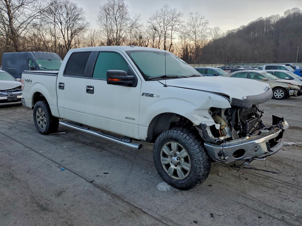2011 FORD F150 SUPERCREW photo 4