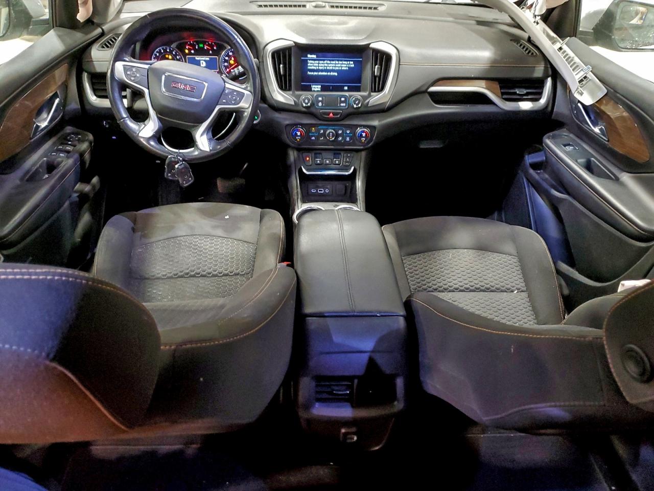 2019 GMC TERRAIN SLE photo 15