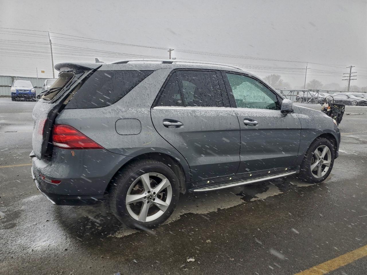 2017 MERCEDES-BENZ GLE 350 4MATIC photo 3