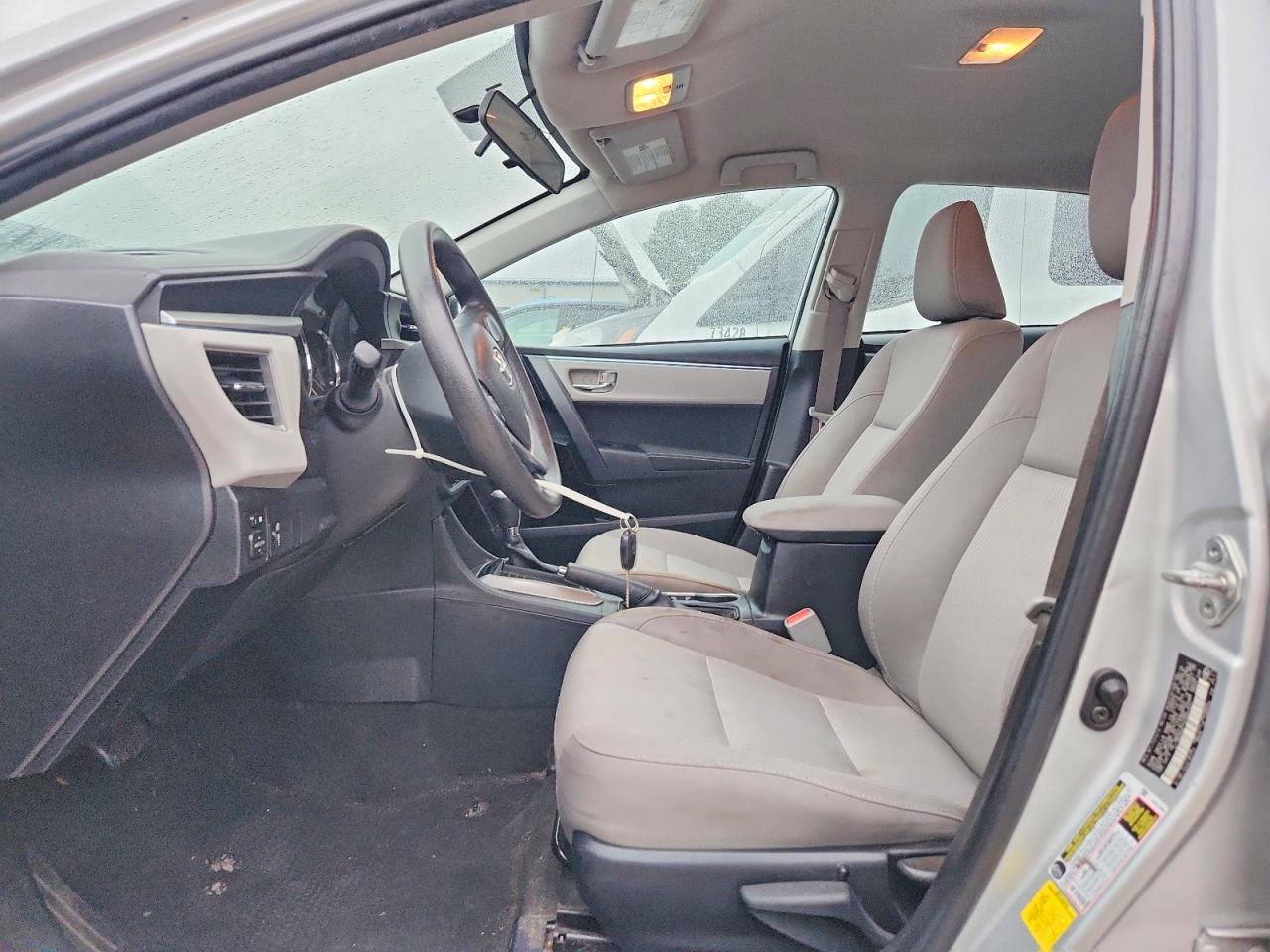 2016 TOYOTA COROLLA L photo 7