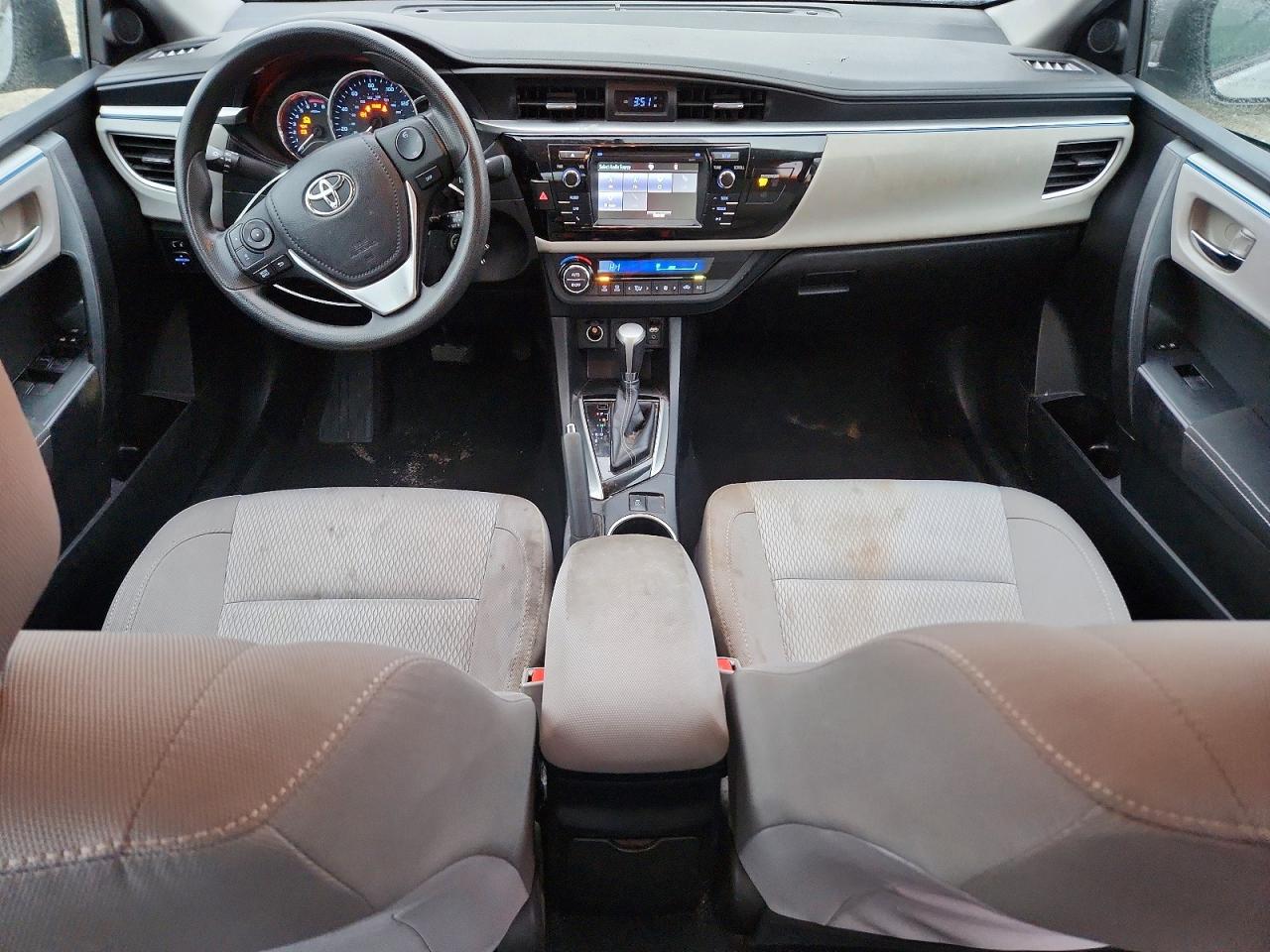 2016 TOYOTA COROLLA L photo 8