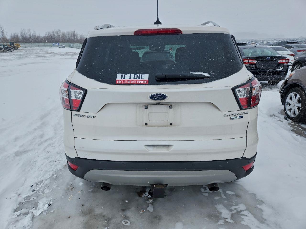 2018 FORD ESCAPE TITANIUM photo 16