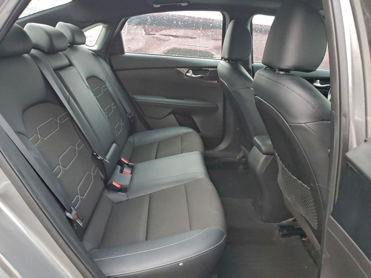 2023 KIA FORTE GT LINE photo 10