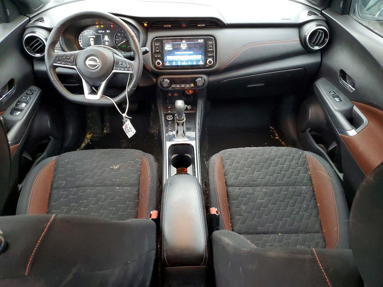 2022 NISSAN KICKS SR photo 8