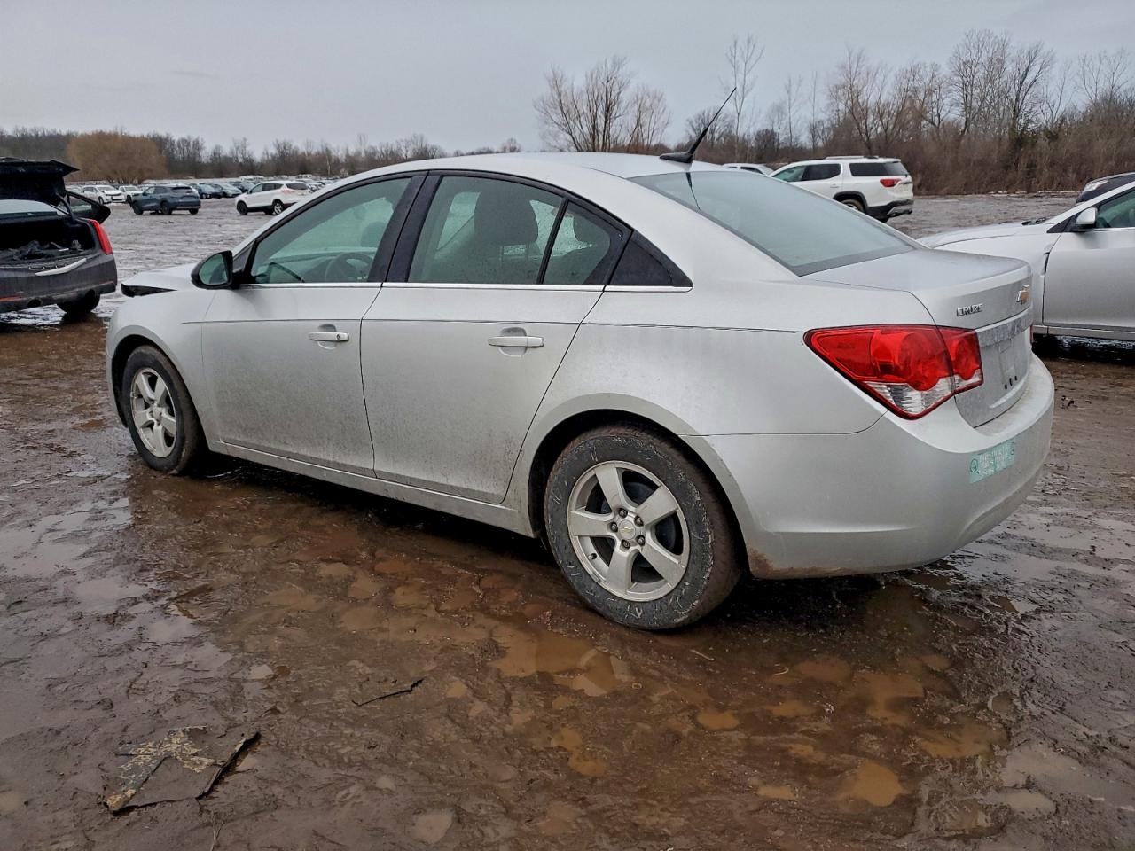 2014 CHEVROLET CRUZE LT photo 2