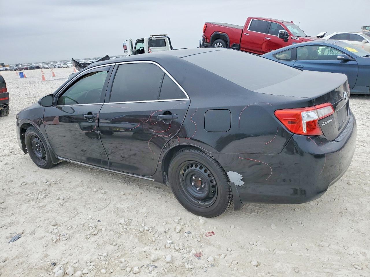 2014 TOYOTA CAMRY L photo 2