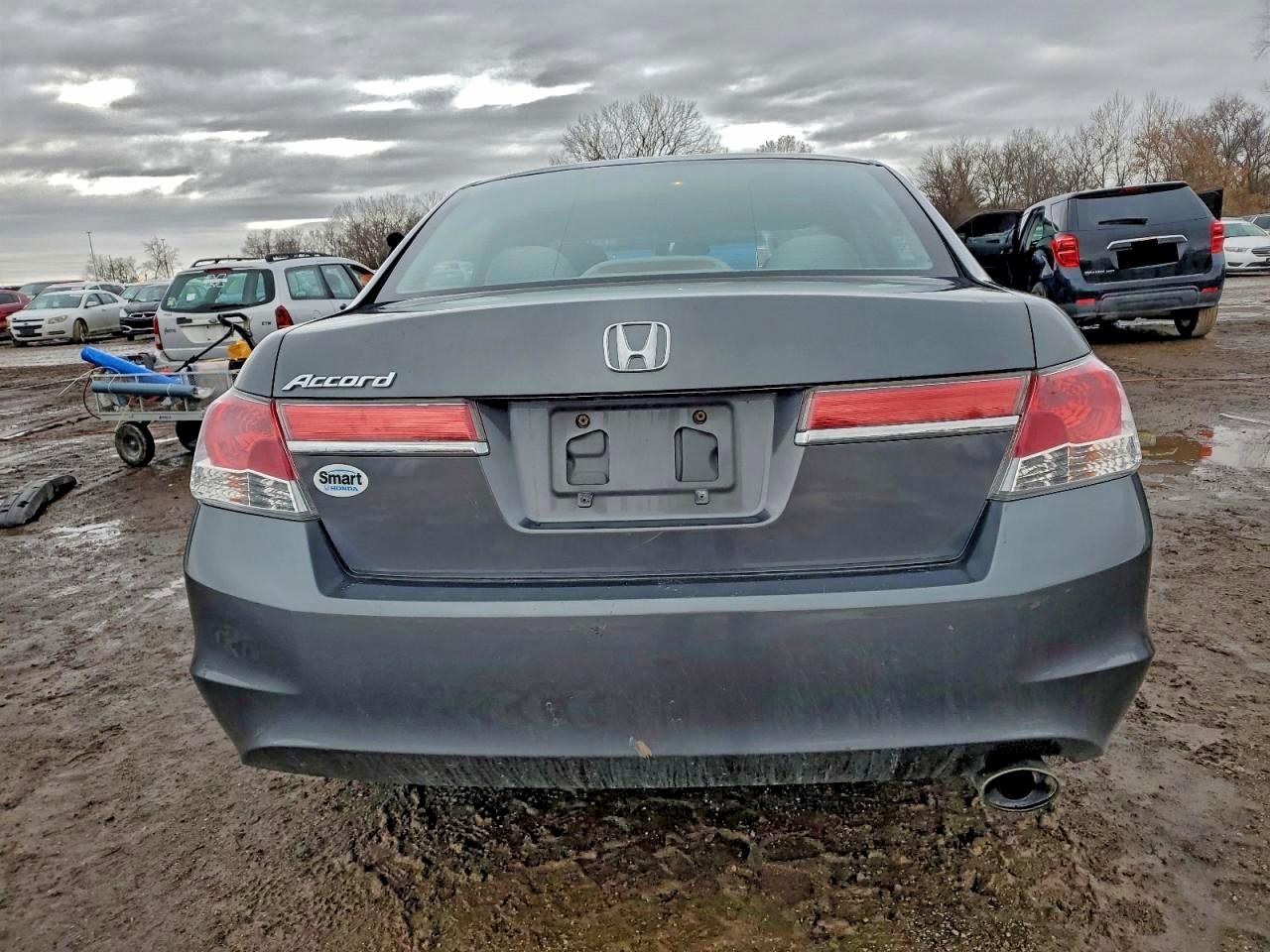 2012 HONDA ACCORD LX photo 6