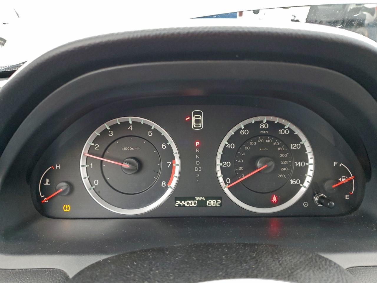 2012 HONDA ACCORD LX photo 9