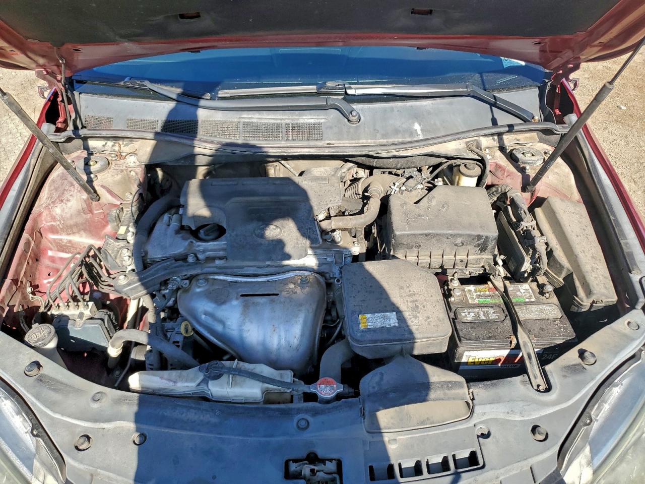 2016 TOYOTA CAMRY LE photo 11