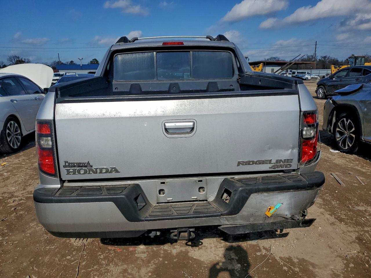 2012 HONDA RIDGELINE RTL photo 6