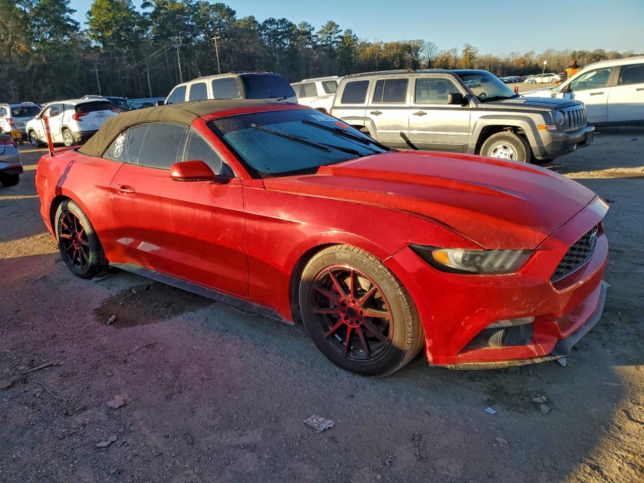 2015 FORD MUSTANG photo 4
