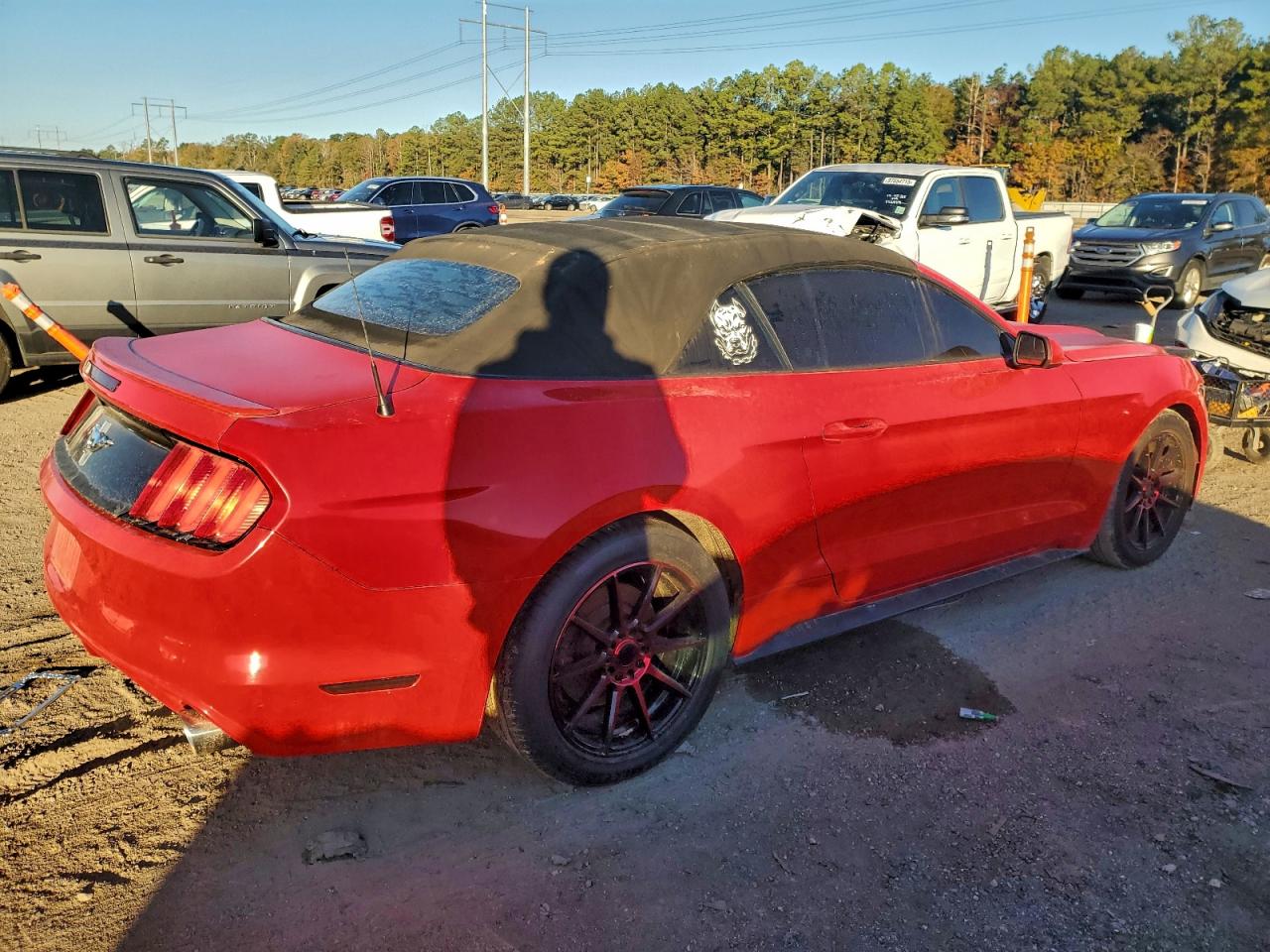 2015 FORD MUSTANG photo 3