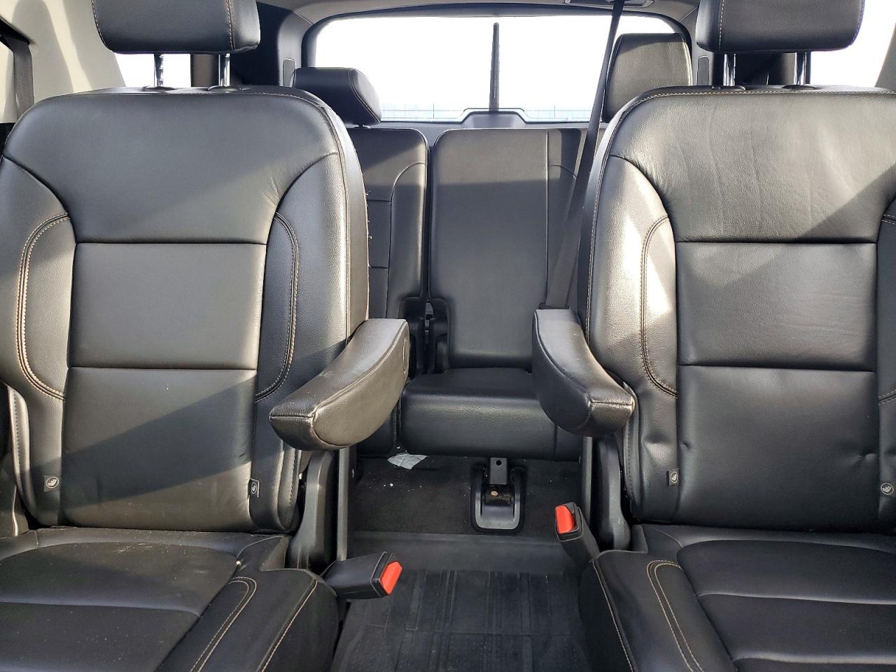 2019 CHEVROLET TRAVERSE LT photo 10