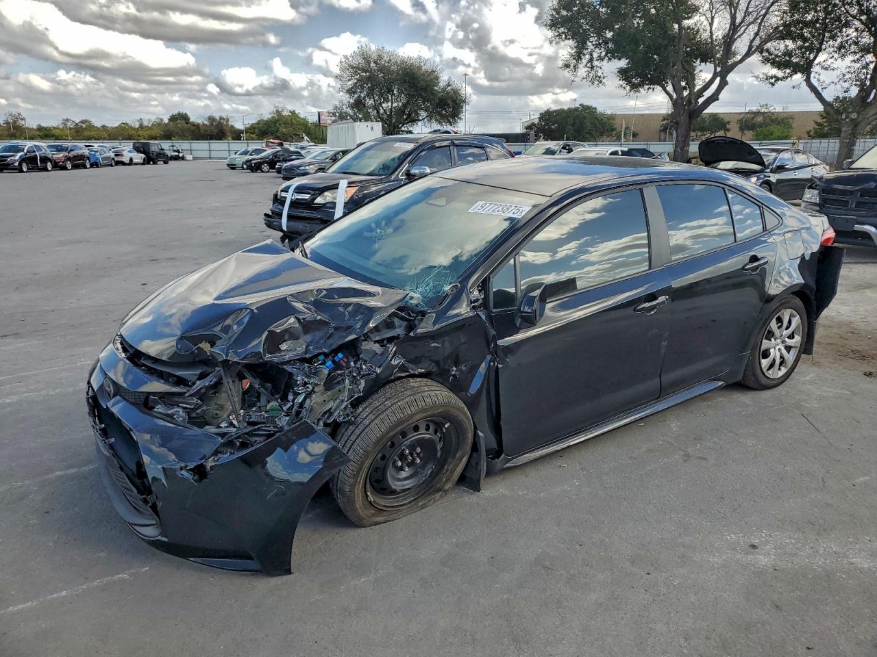 2025 TOYOTA COROLLA