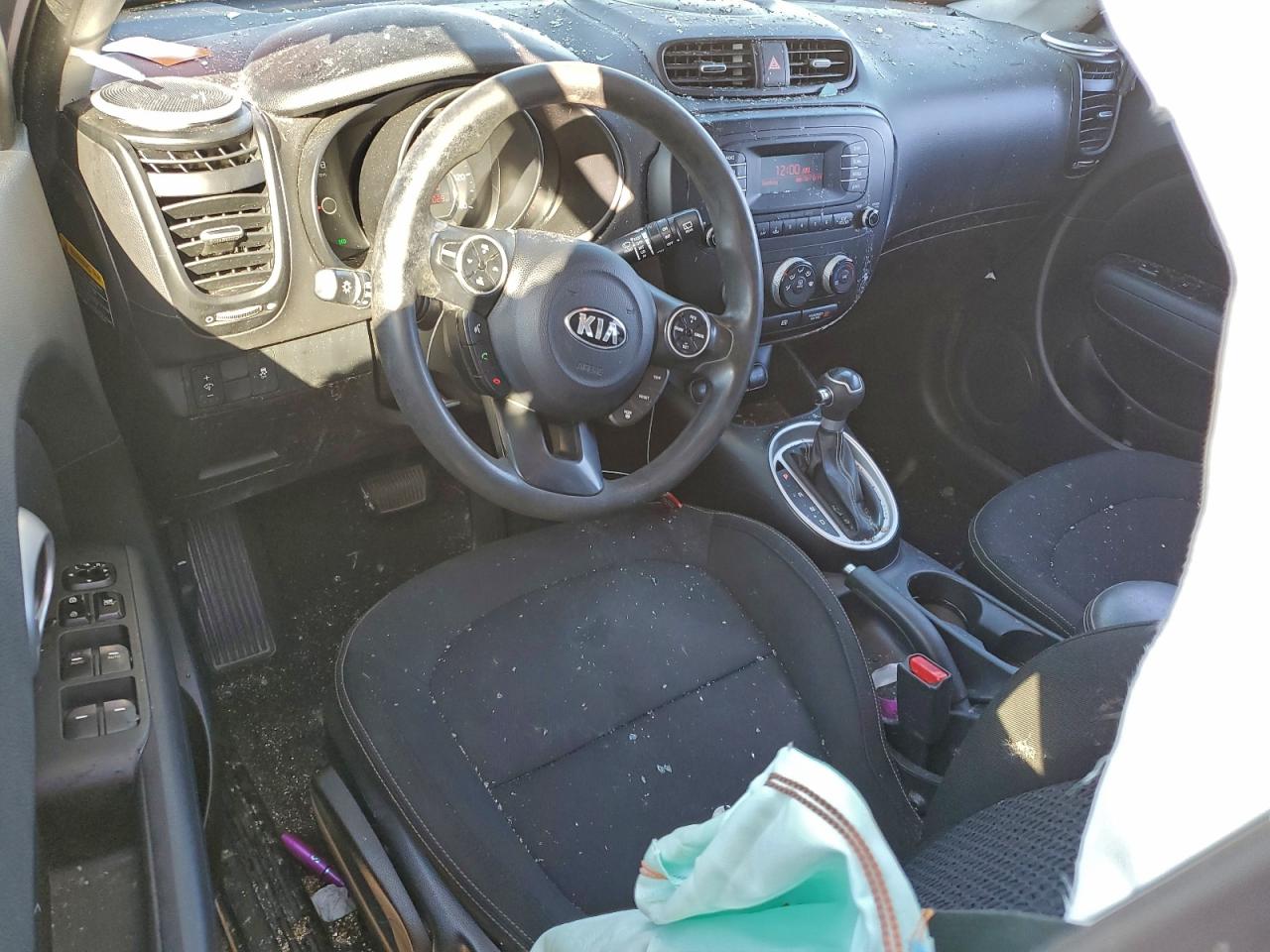2015 KIA SOUL + photo 15