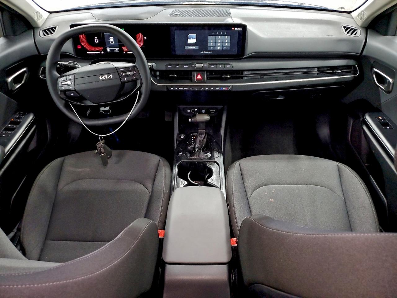 2025 KIA K4 LX photo 8