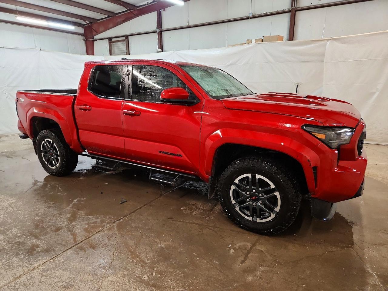 2024 TOYOTA TACOMA DOUBLE CAB photo 10