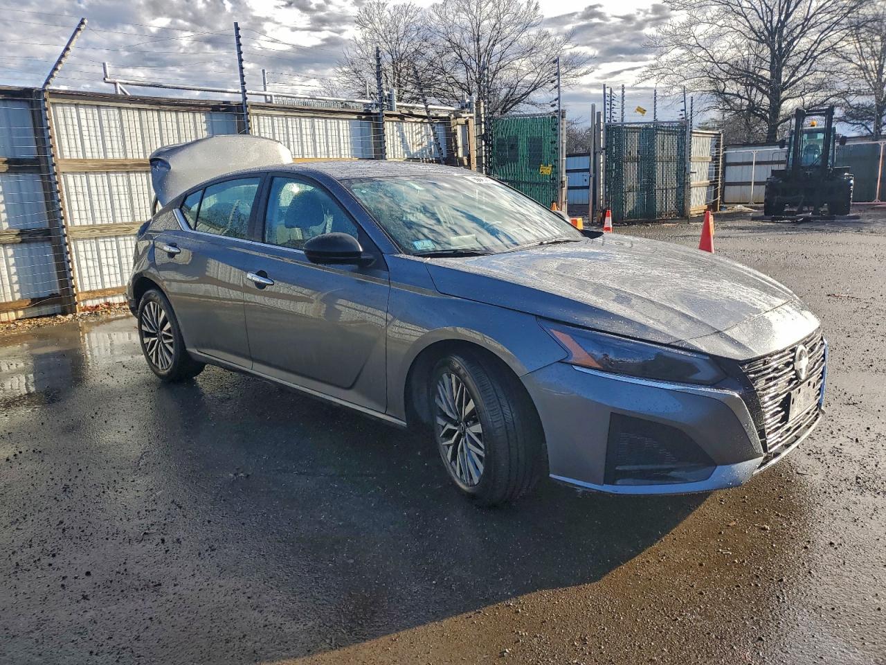 2025 NISSAN ALTIMA SV photo 10