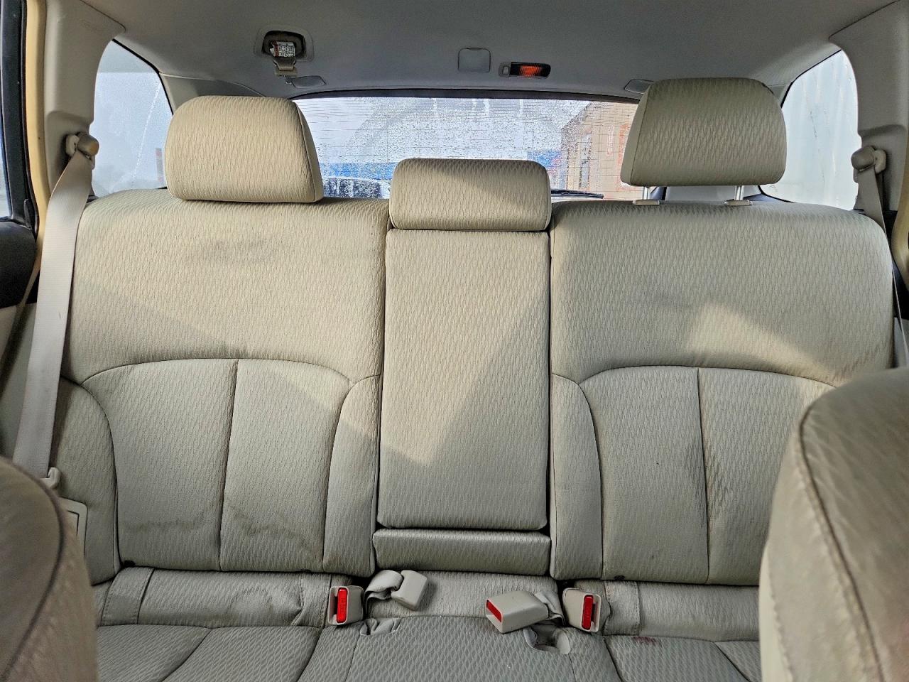 2012 SUBARU OUTBACK 2.5I photo 17